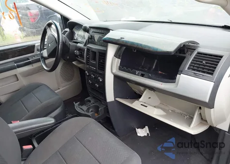 2010 Dodge Grand Caravan Sxt from USA, damaged, VIN 2D4RN5D14AR349004